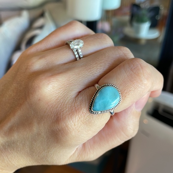 Jewelry - NEW Sterling silver Larimar ring - size 6.5